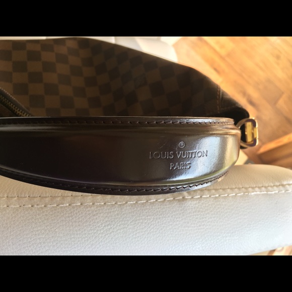 - SOLD- Authentic Louis Vuitton Portobello GM Bag - Picture 8 of 10